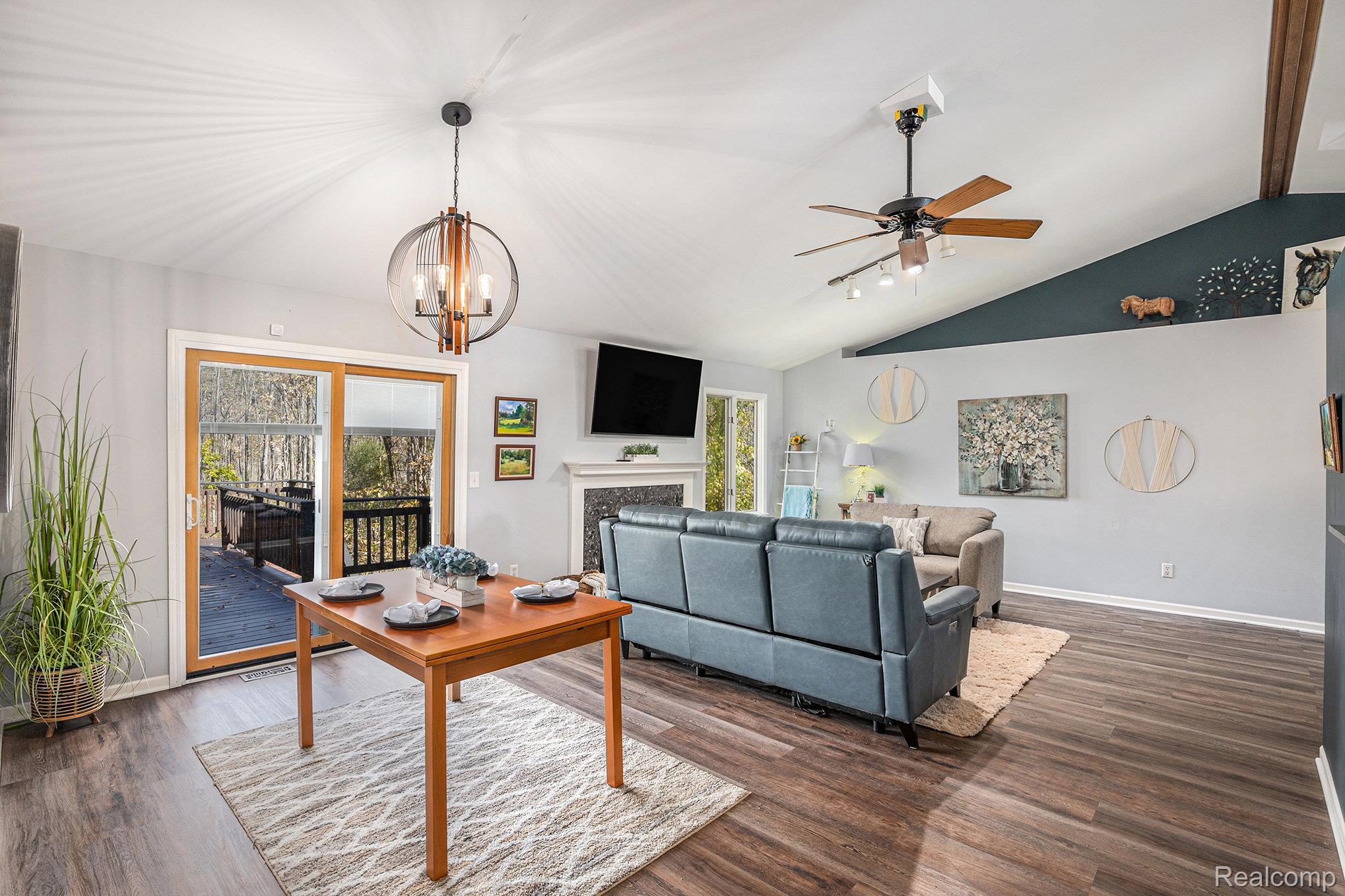 Ortonville Village, Michigan 48462, United States, 3 Bedrooms Bedrooms, ,3 BathroomsBathrooms,Residential,Active,226069