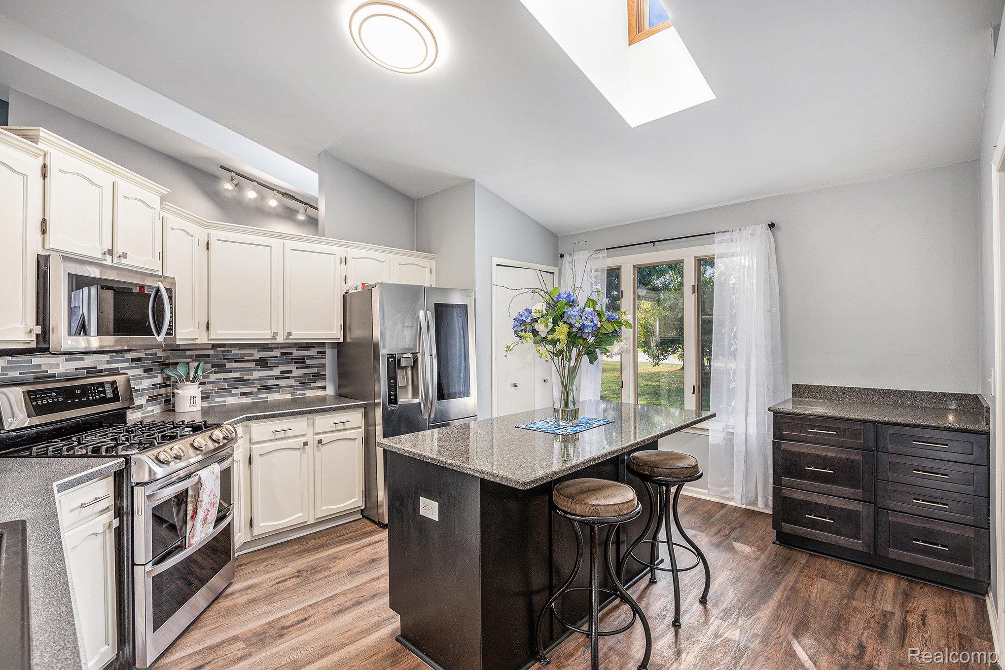 Ortonville Village, Michigan 48462, United States, 3 Bedrooms Bedrooms, ,3 BathroomsBathrooms,Residential,Active,226069