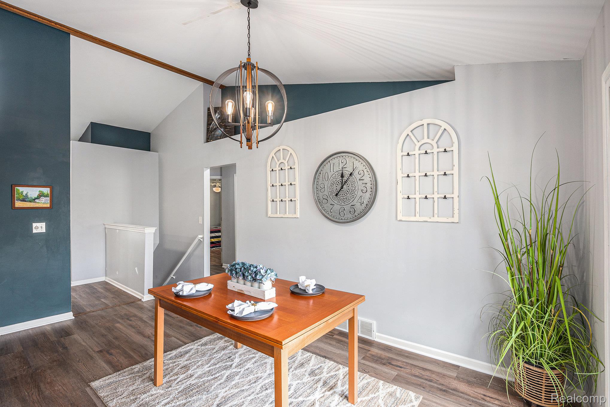 Ortonville Village, Michigan 48462, United States, 3 Bedrooms Bedrooms, ,3 BathroomsBathrooms,Residential,Active,226069