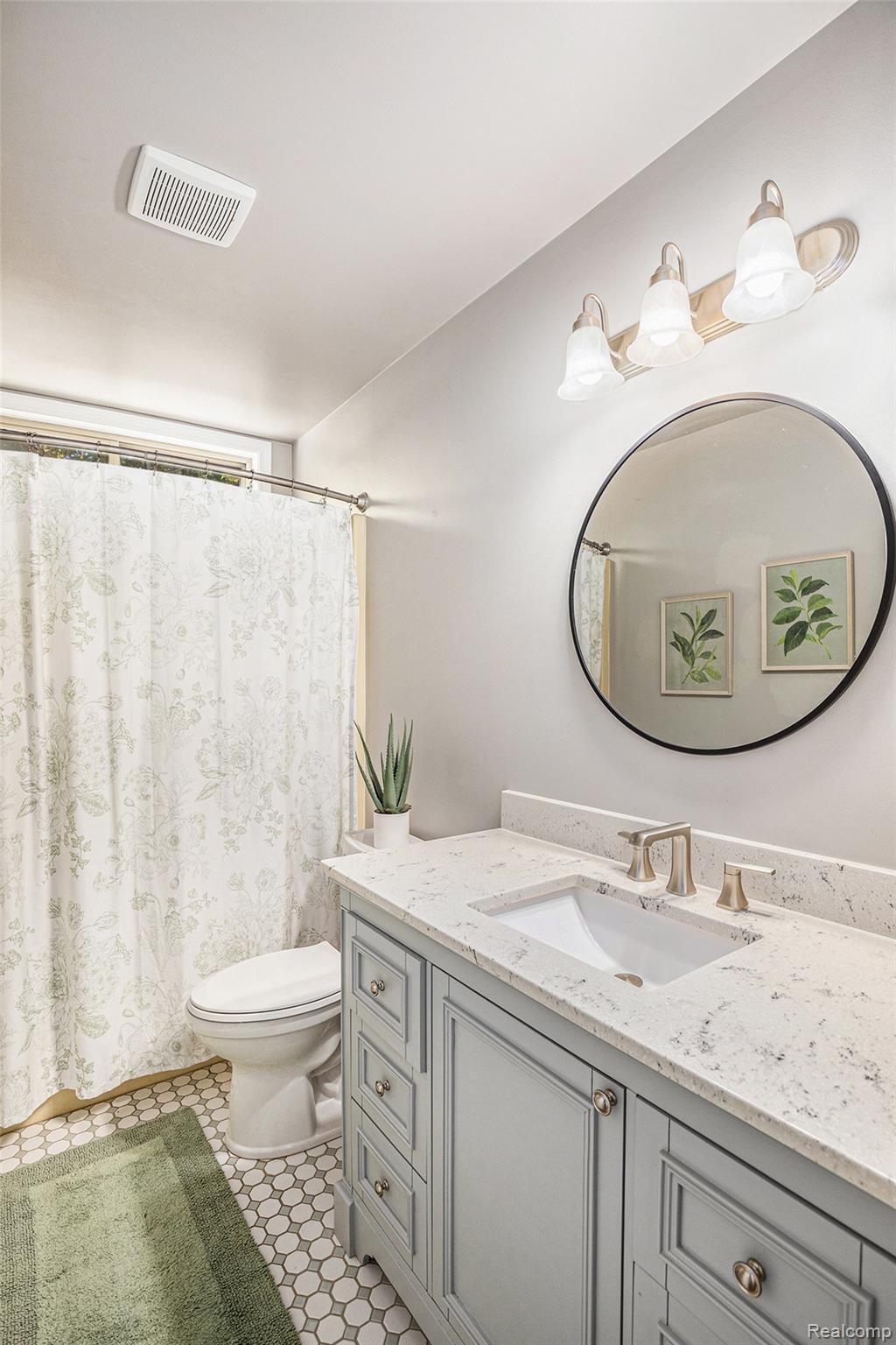 Ortonville Village, Michigan 48462, United States, 3 Bedrooms Bedrooms, ,3 BathroomsBathrooms,Residential,Active,226069