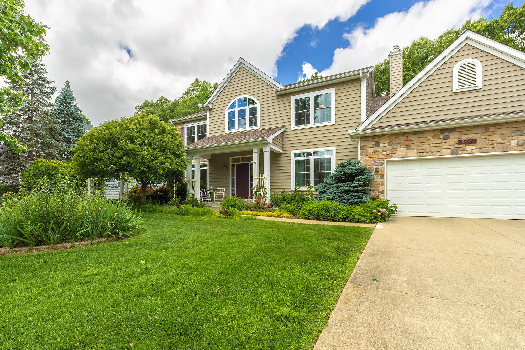 6420 Palomino Park