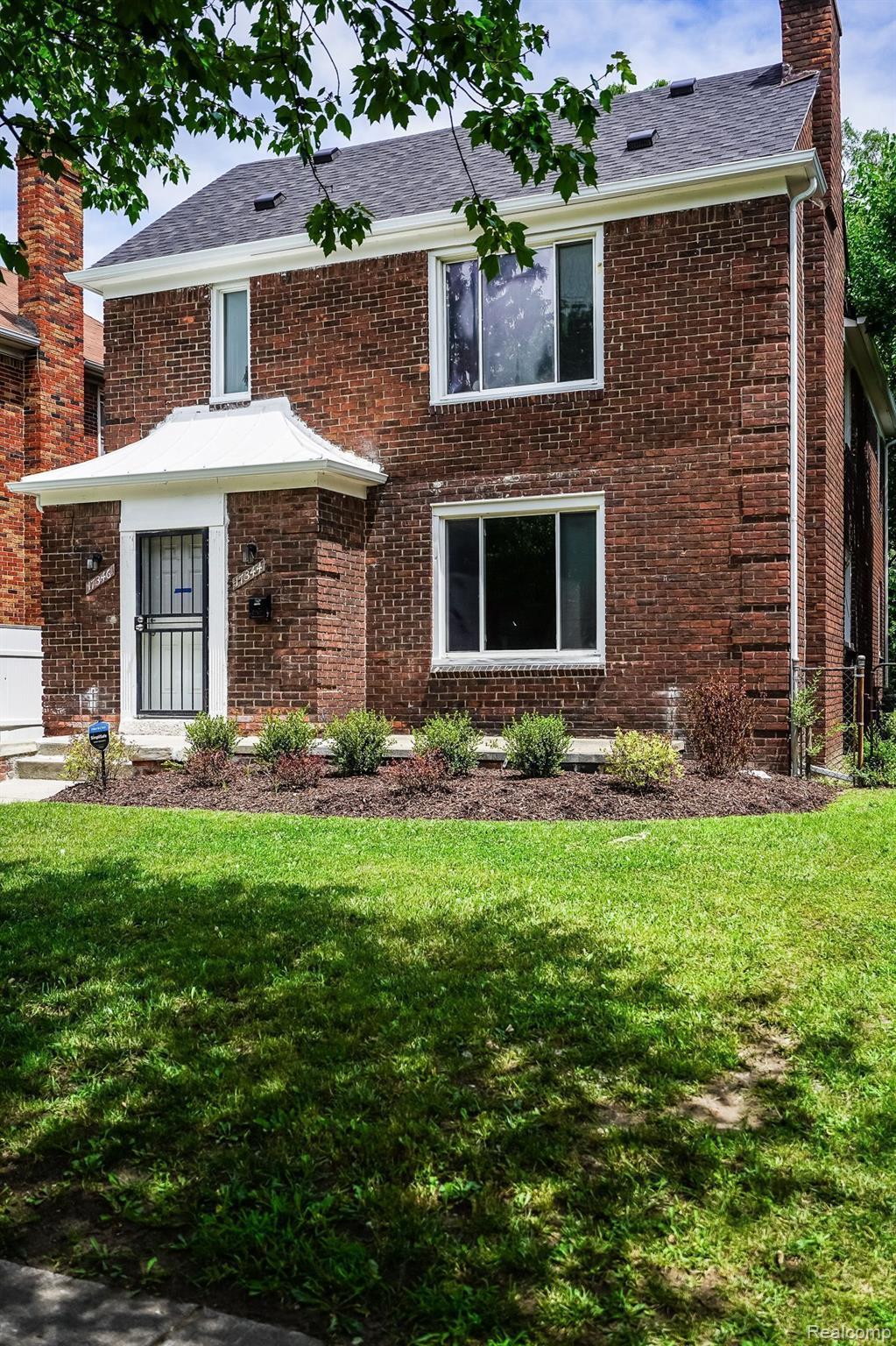 17344 WISCONSIN Street