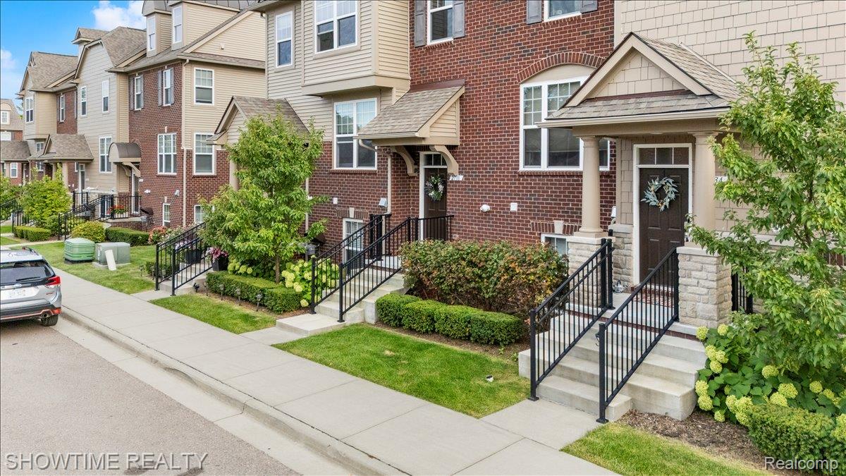 2734 Helmsdale Circle