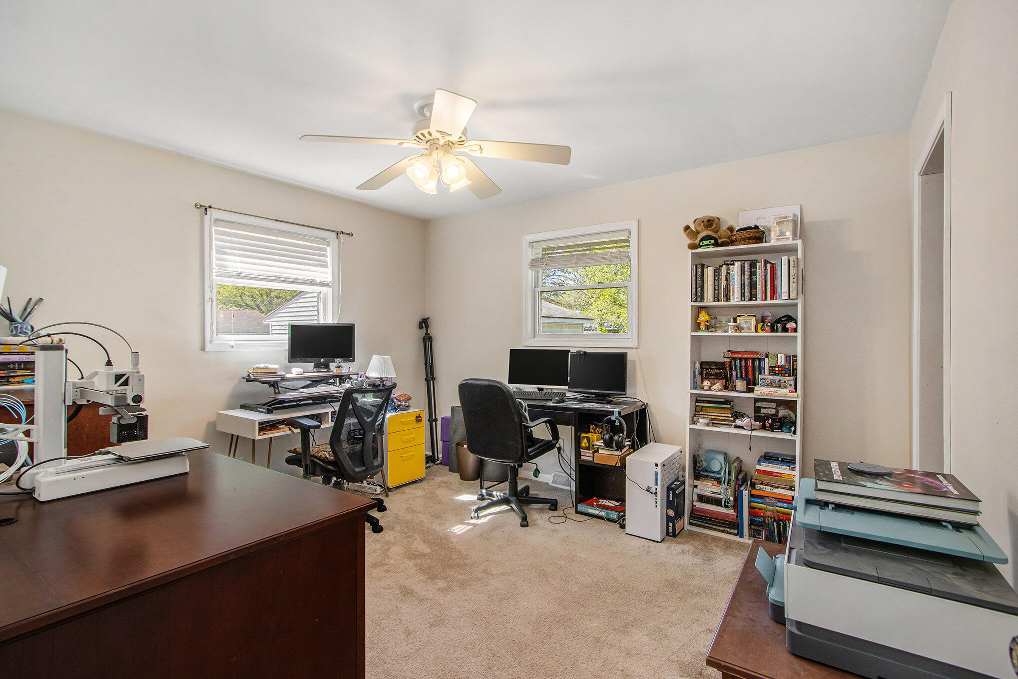 Portage City Kalamazoo, Michigan 49024, United States, 2 Bedrooms Bedrooms, ,1 BathroomBathrooms,Residential,Pending,127001