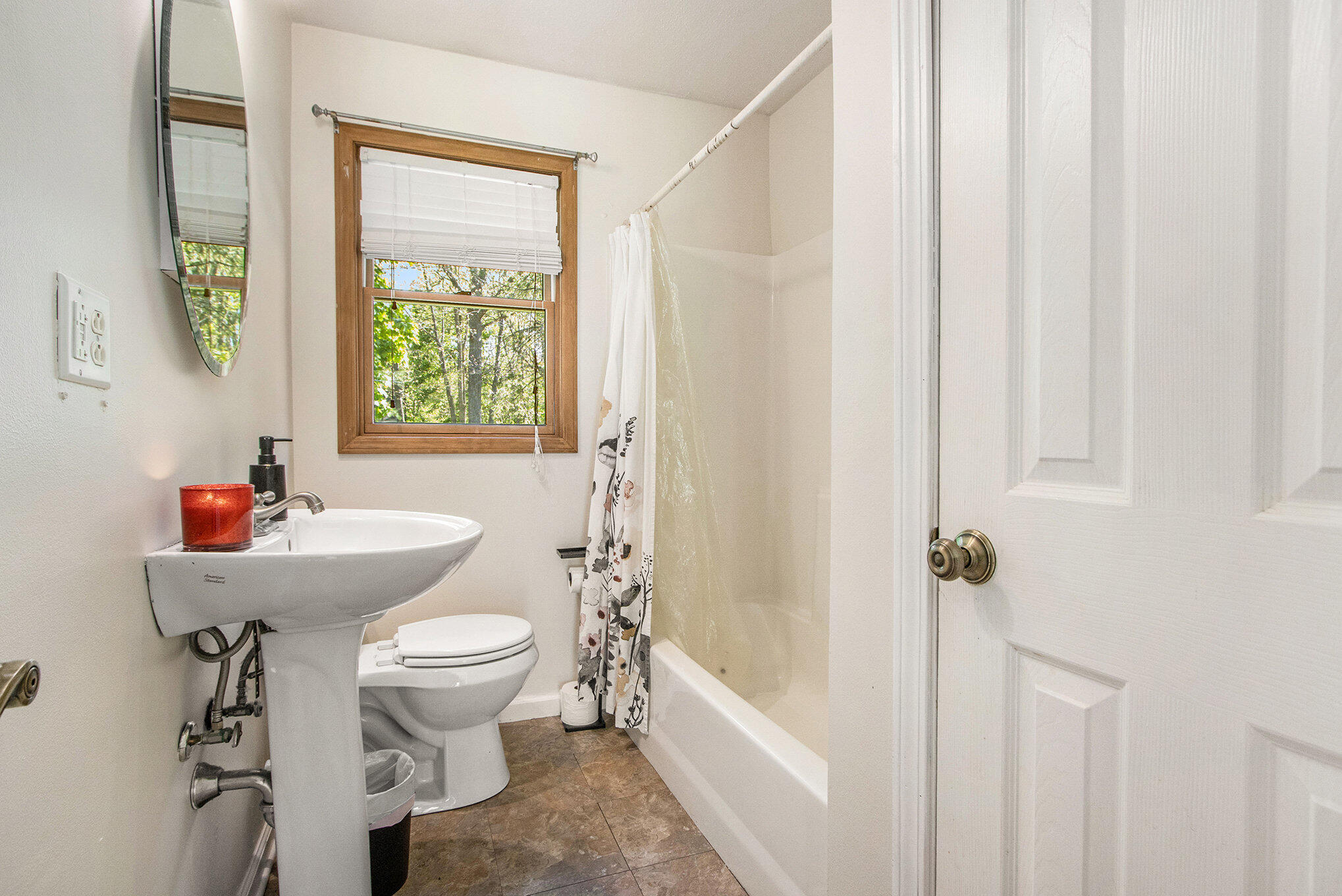 Portage City Kalamazoo, Michigan 49024, United States, 2 Bedrooms Bedrooms, ,1 BathroomBathrooms,Residential,Pending,127001