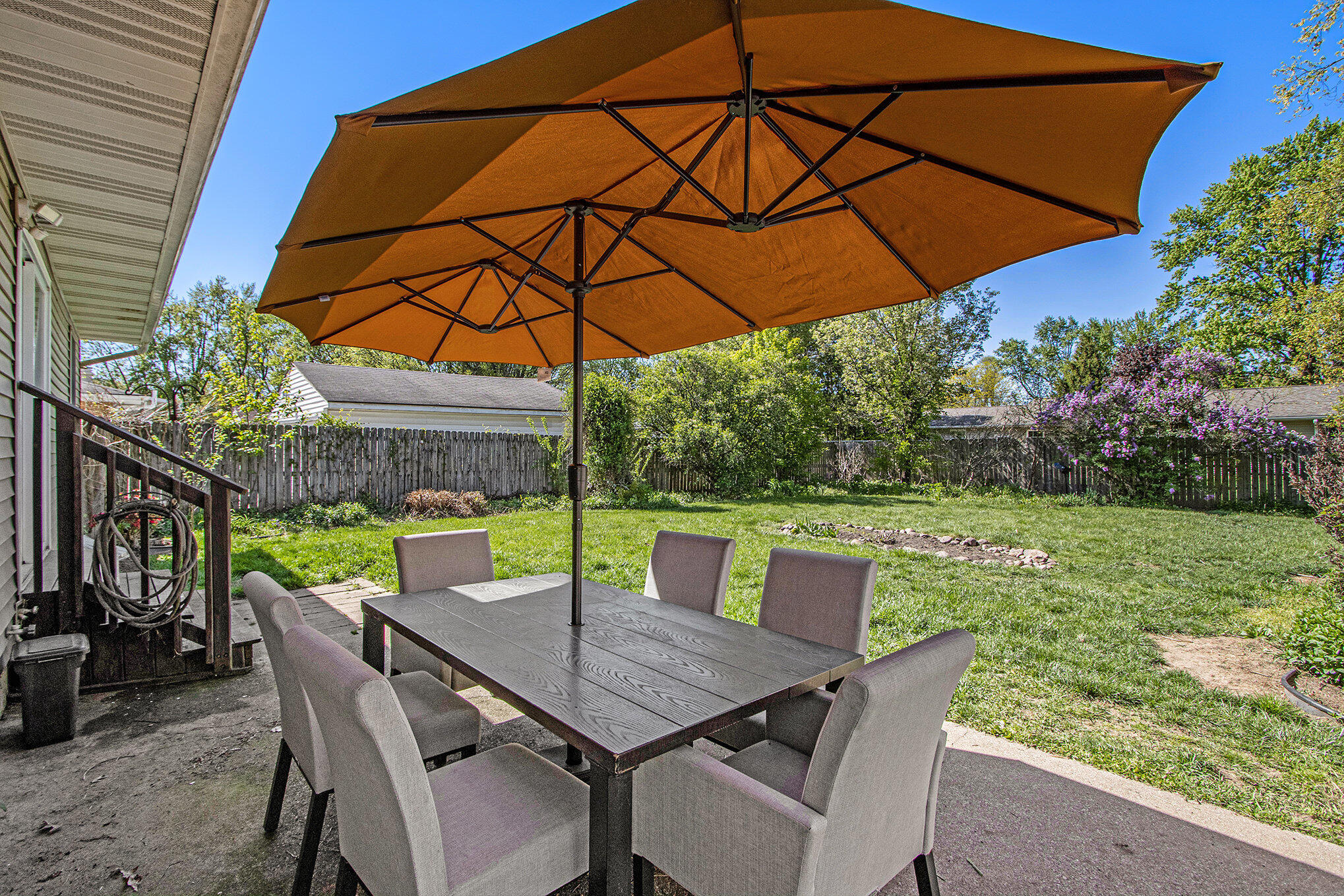 Portage City Kalamazoo, Michigan 49024, United States, 2 Bedrooms Bedrooms, ,1 BathroomBathrooms,Residential,Pending,127001