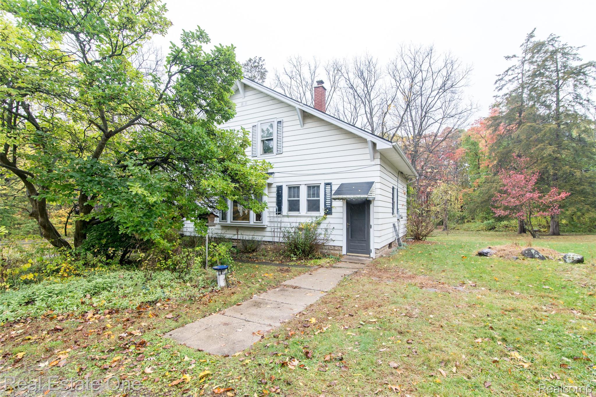1503 S Milford Road