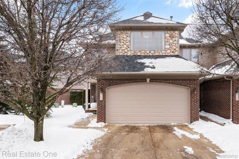 47630 Lorie Lane Chesterfield Township MI 48047