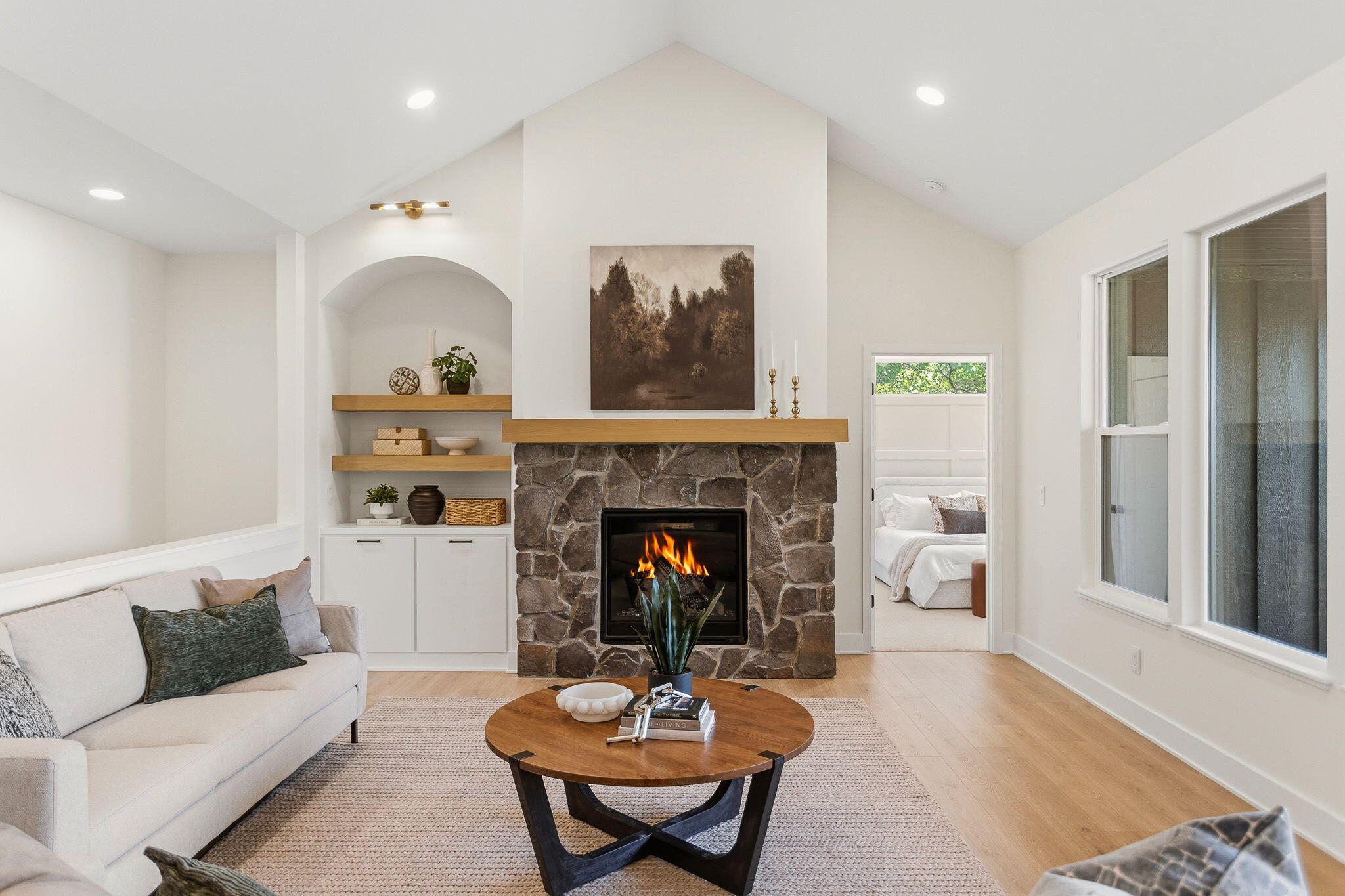 3126 Red Oak Drive