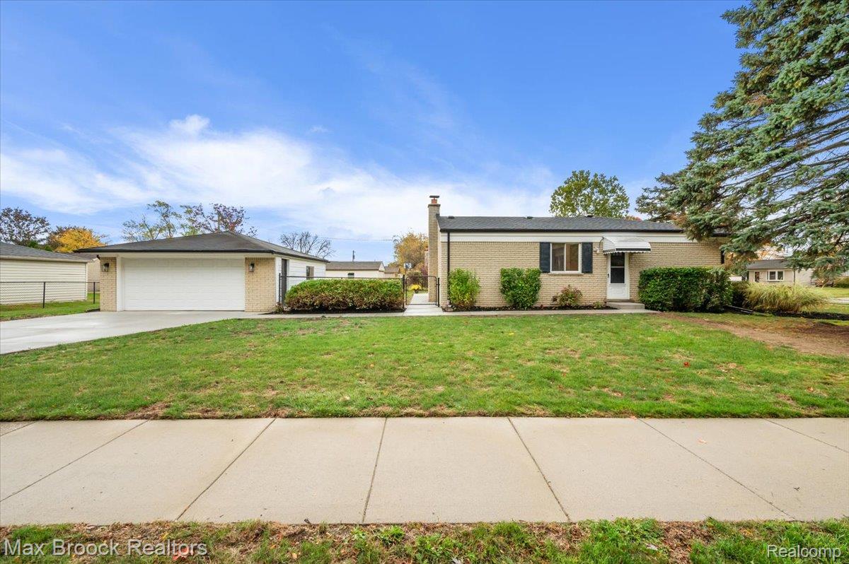 13386 Winona Drive