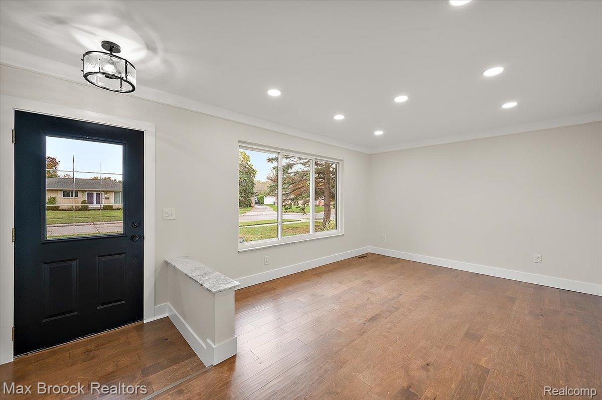 13386 Winona Drive