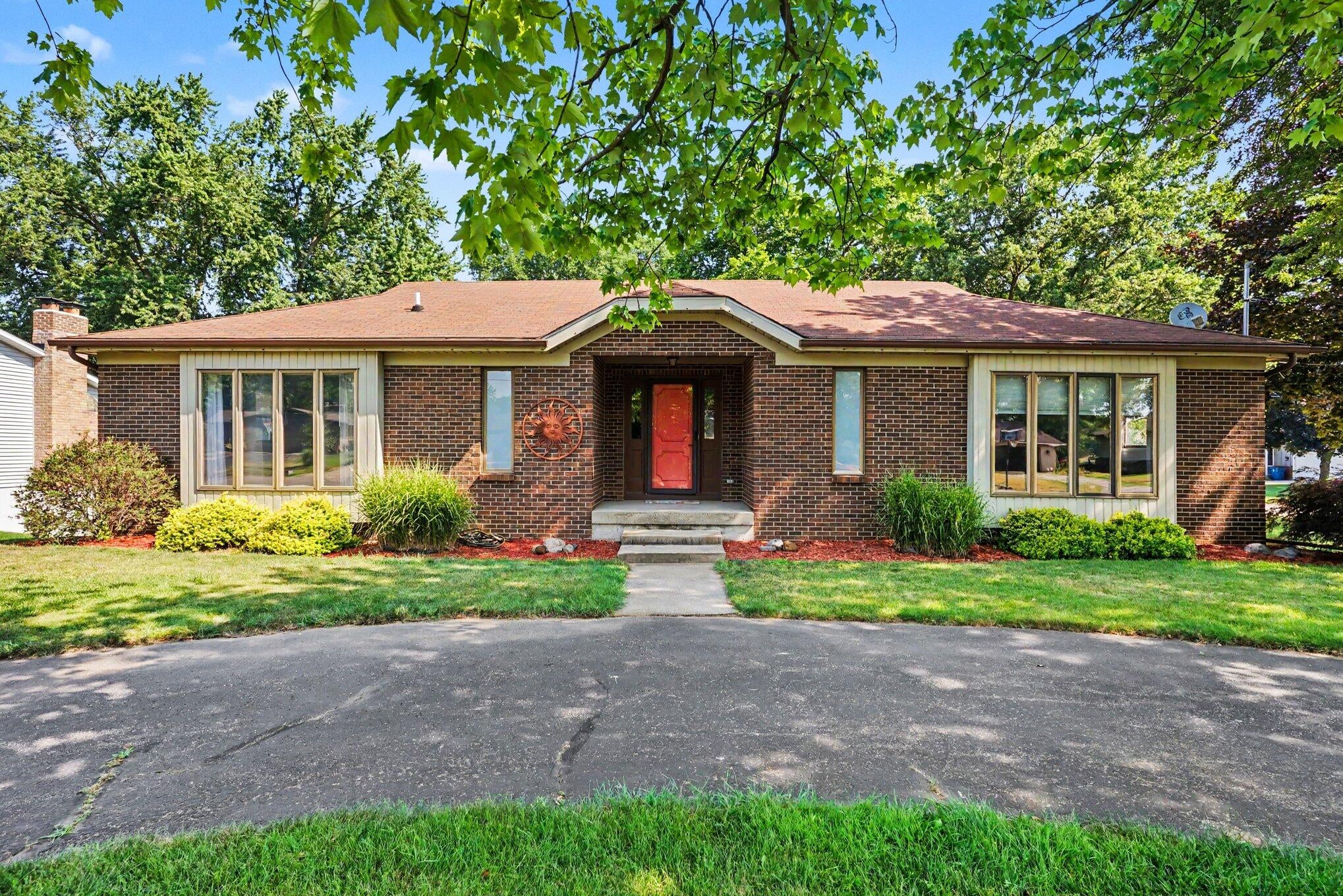 171 Sunnybrook Drive SW