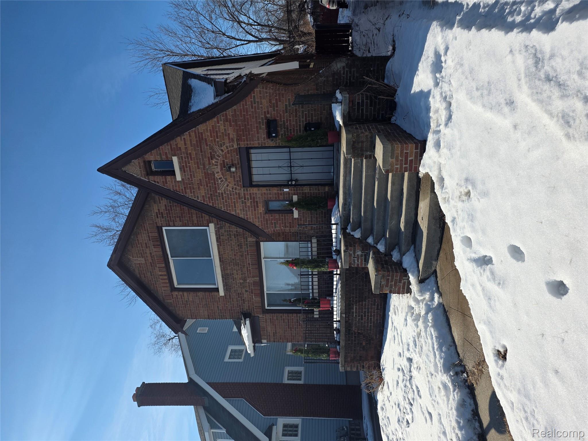 14961 Strathmoor Street