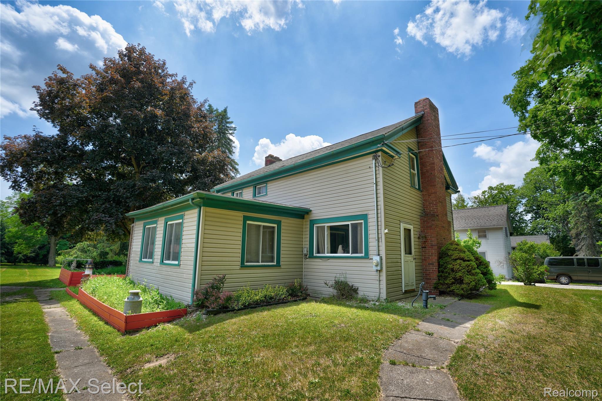 519 W Maple Street