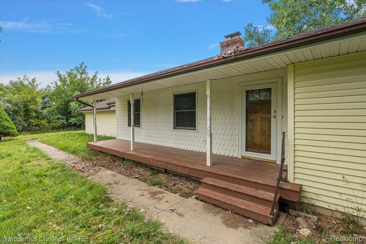 13010 Oyster Lake Road