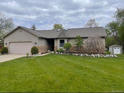 632 Mill Street Fenton City MI 48430