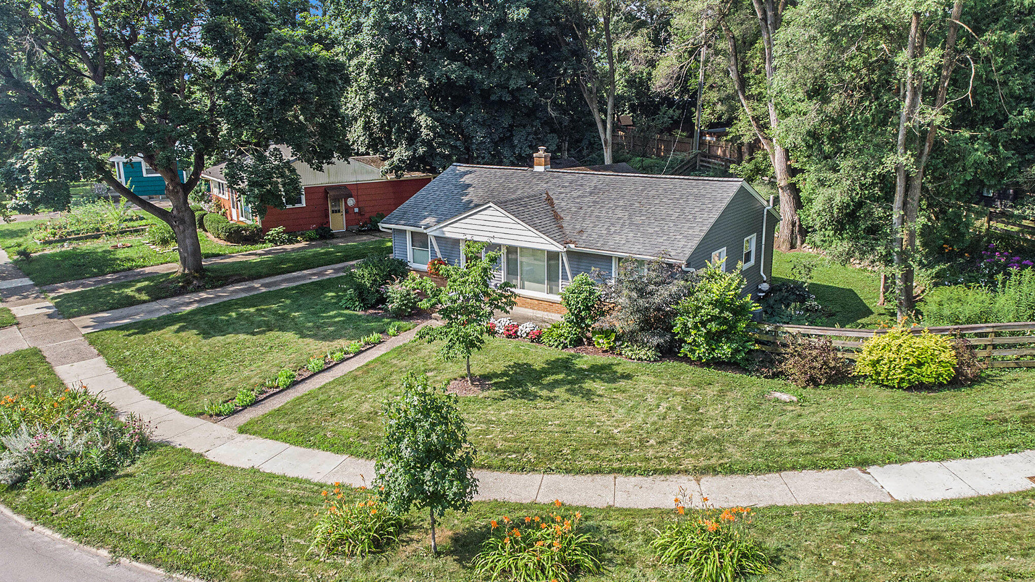 900 Barton Drive