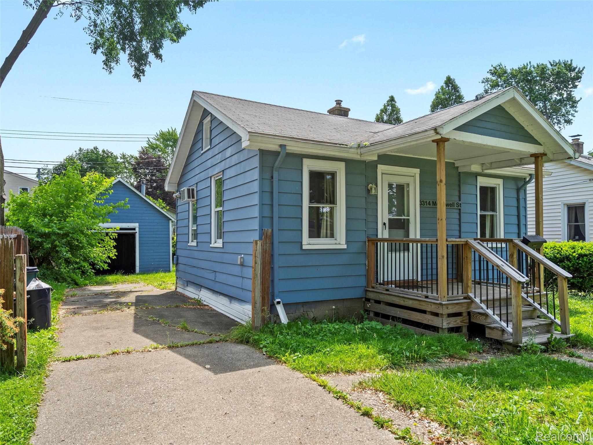 3314 MCDOWELL Street