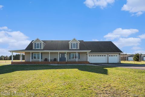 1074 Deer Valley Valley Manchester Township MI 48158