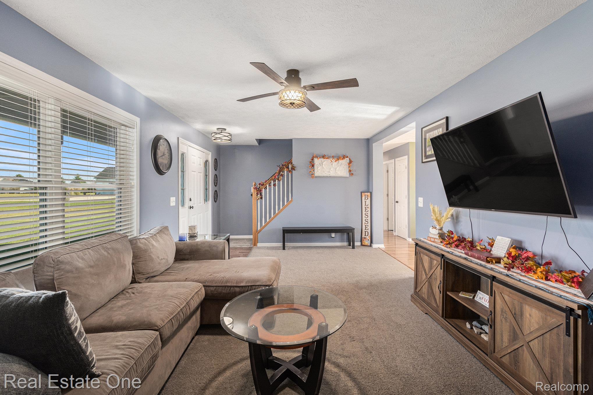 1074 Deer Valley Valley