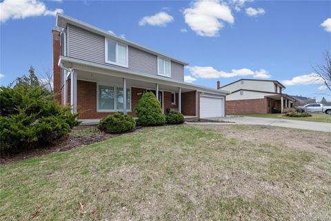 4902 Hubbard Drive Troy City MI 48085