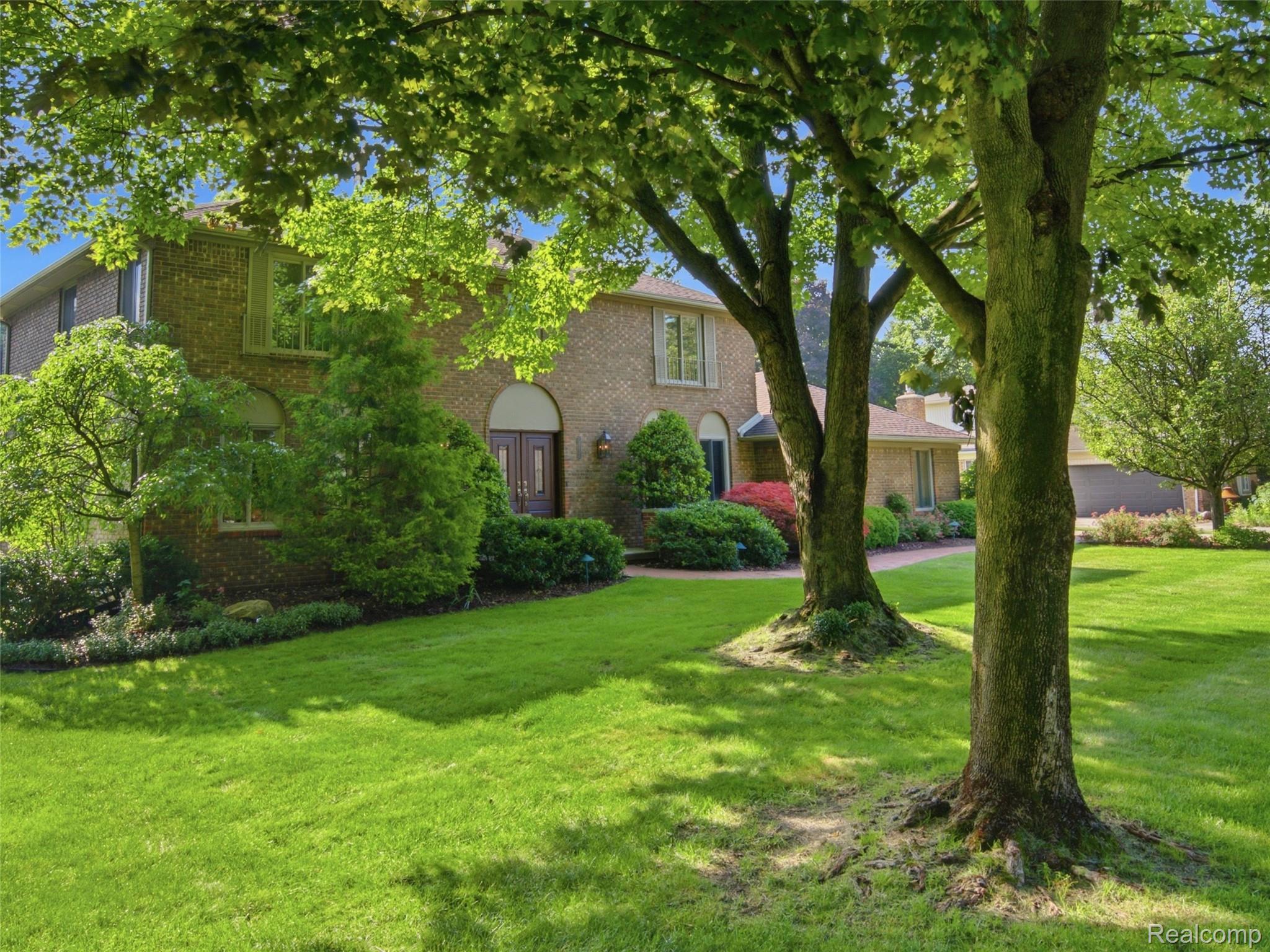 28854 Eton Glen