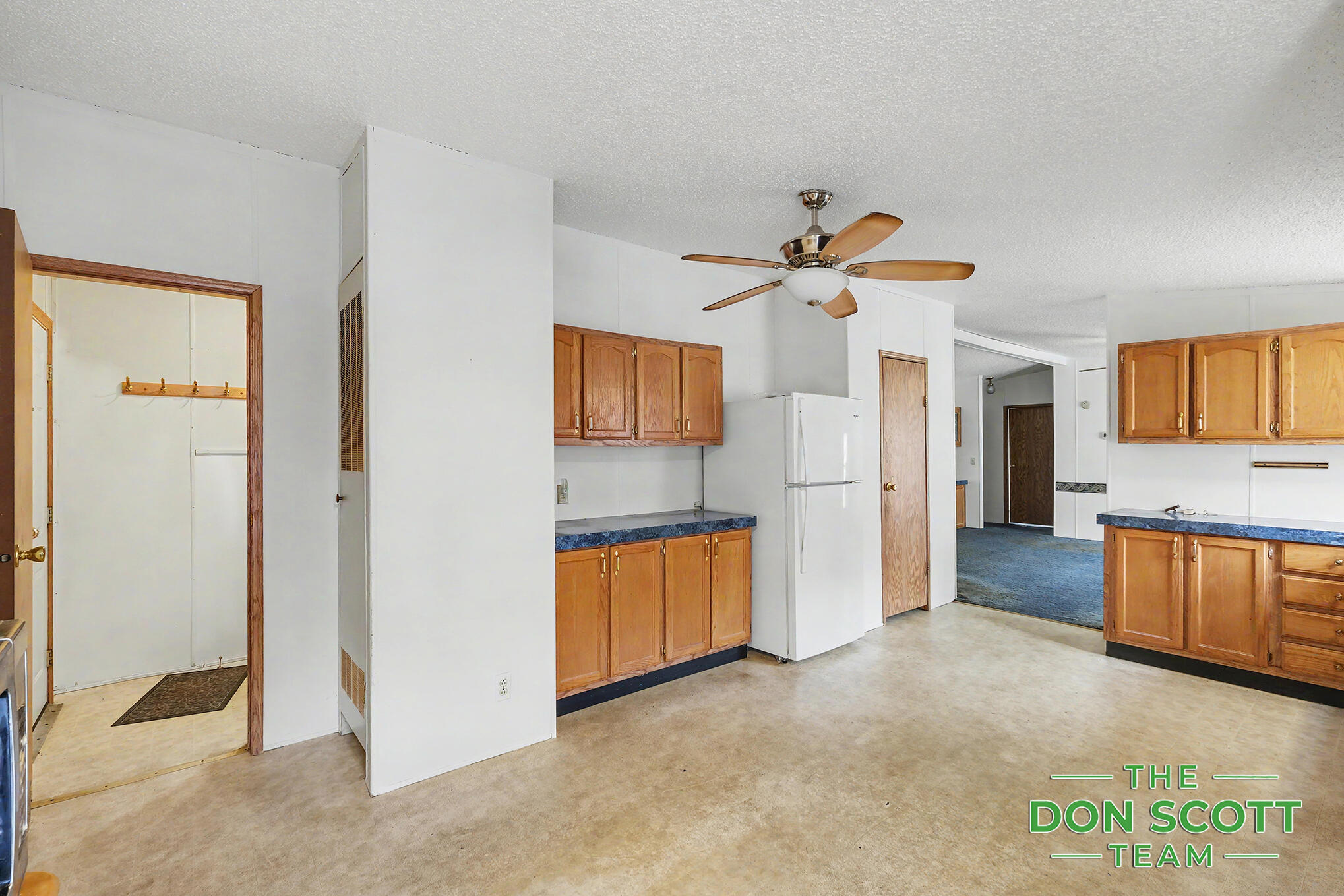 3567 Hollyfield Drive