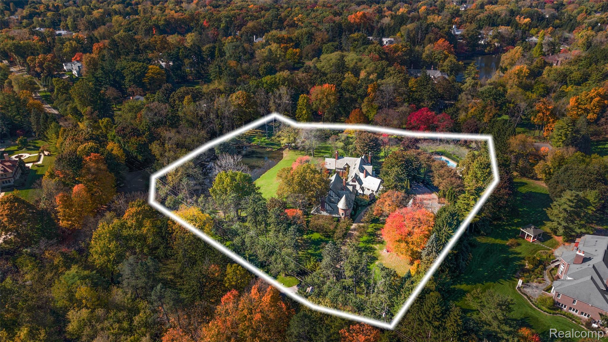 931 Vaughan Road