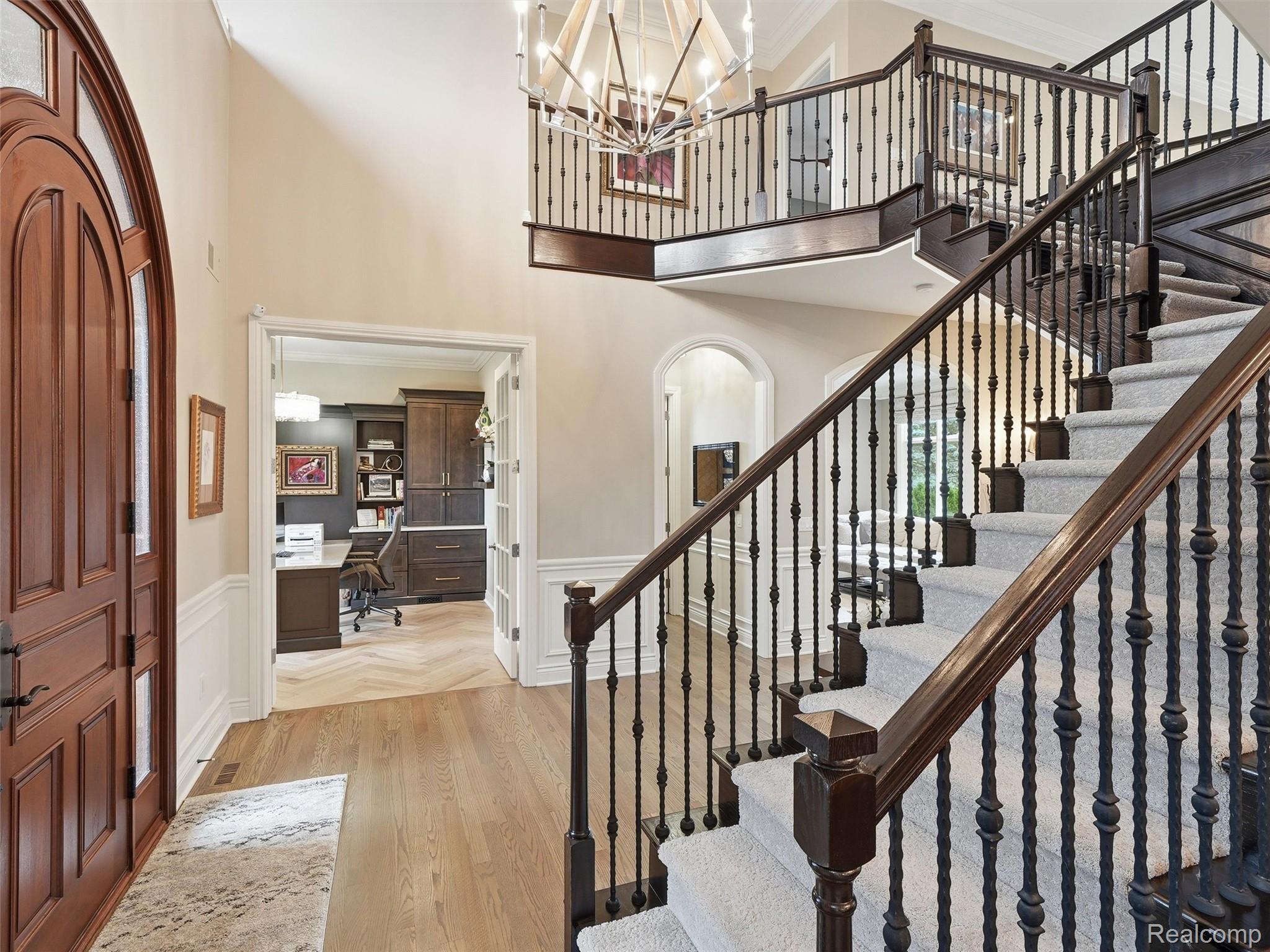 21081 Equestrian Trail