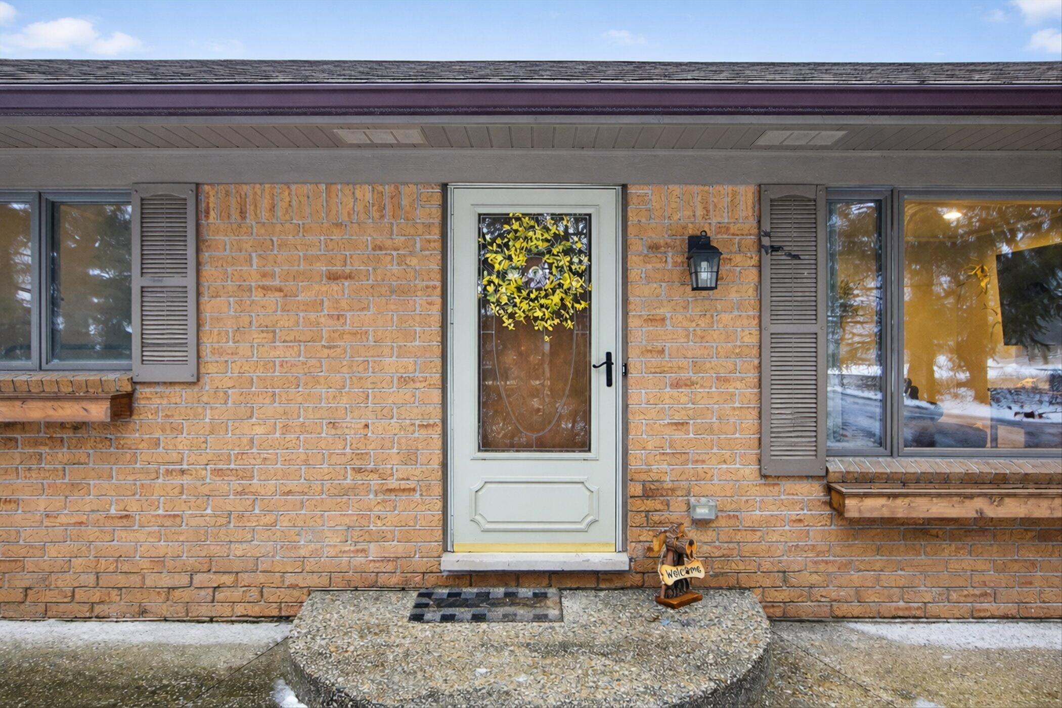 9765 Mcclements Road