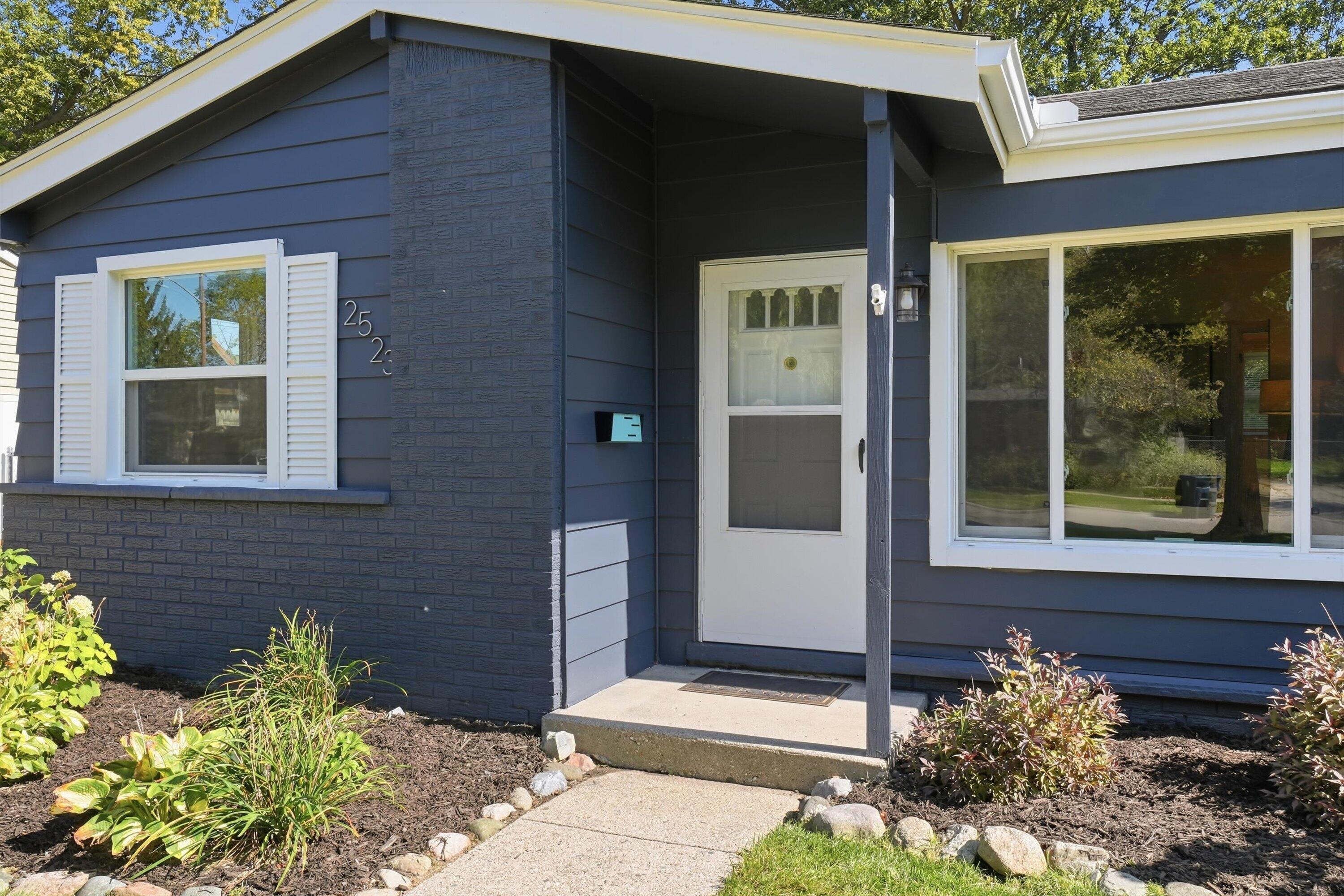 2523 Hampshire Road