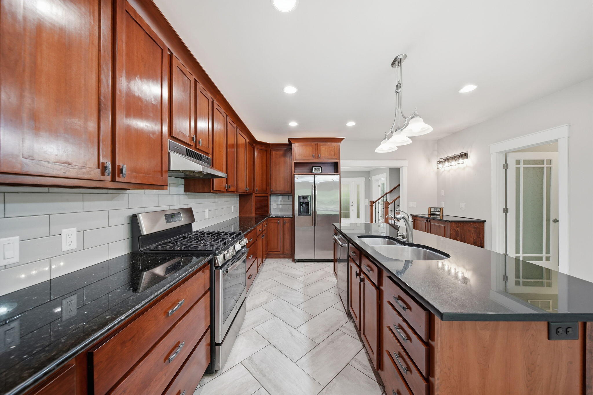 5206 Page Avenue