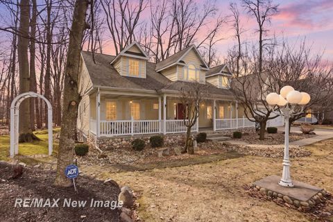 12471 Northern Woods Circle Tittabawassee Township MI 48623