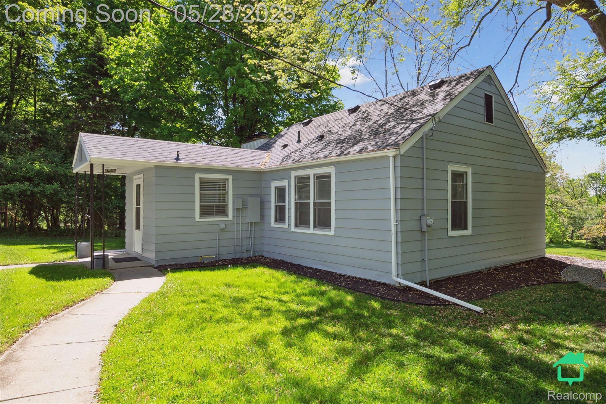 32590 W Eleven Mile Rd