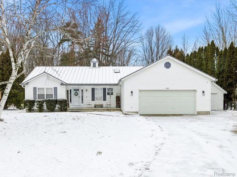 242 Forest Lane Marysville City MI 48040