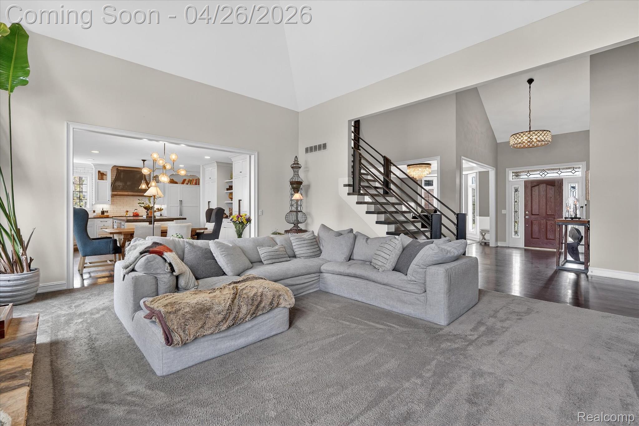 Clarkston, Michigan, 48348, United States, 5 Bedrooms Bedrooms, ,5 BathroomsBathrooms,Residential,Contingent,2041683