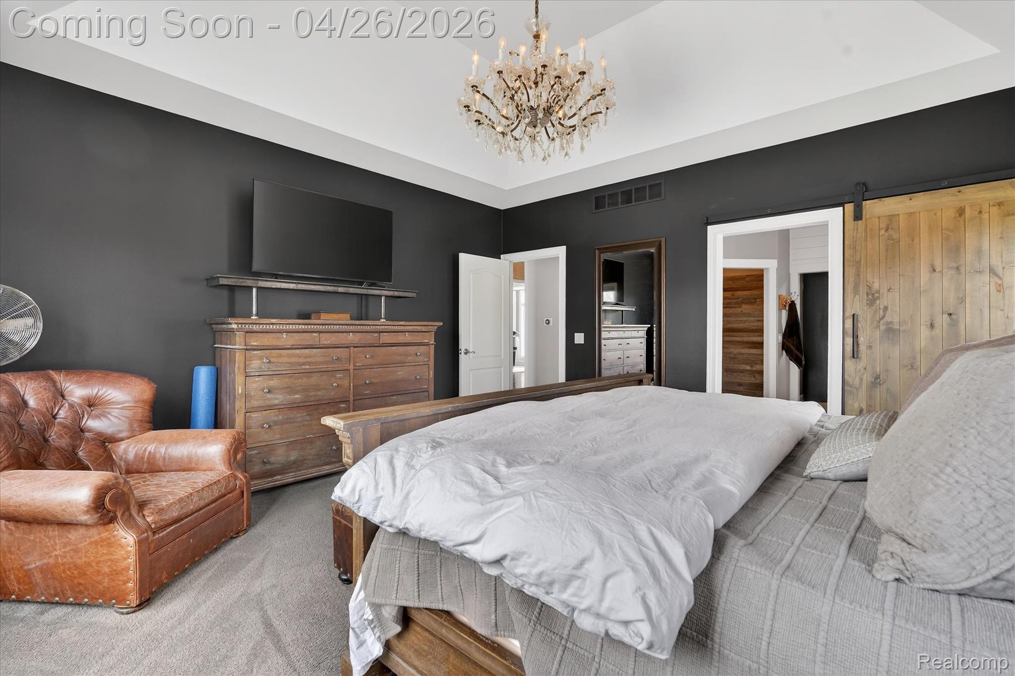 Clarkston, Michigan, 48348, United States, 5 Bedrooms Bedrooms, ,5 BathroomsBathrooms,Residential,Contingent,2041683