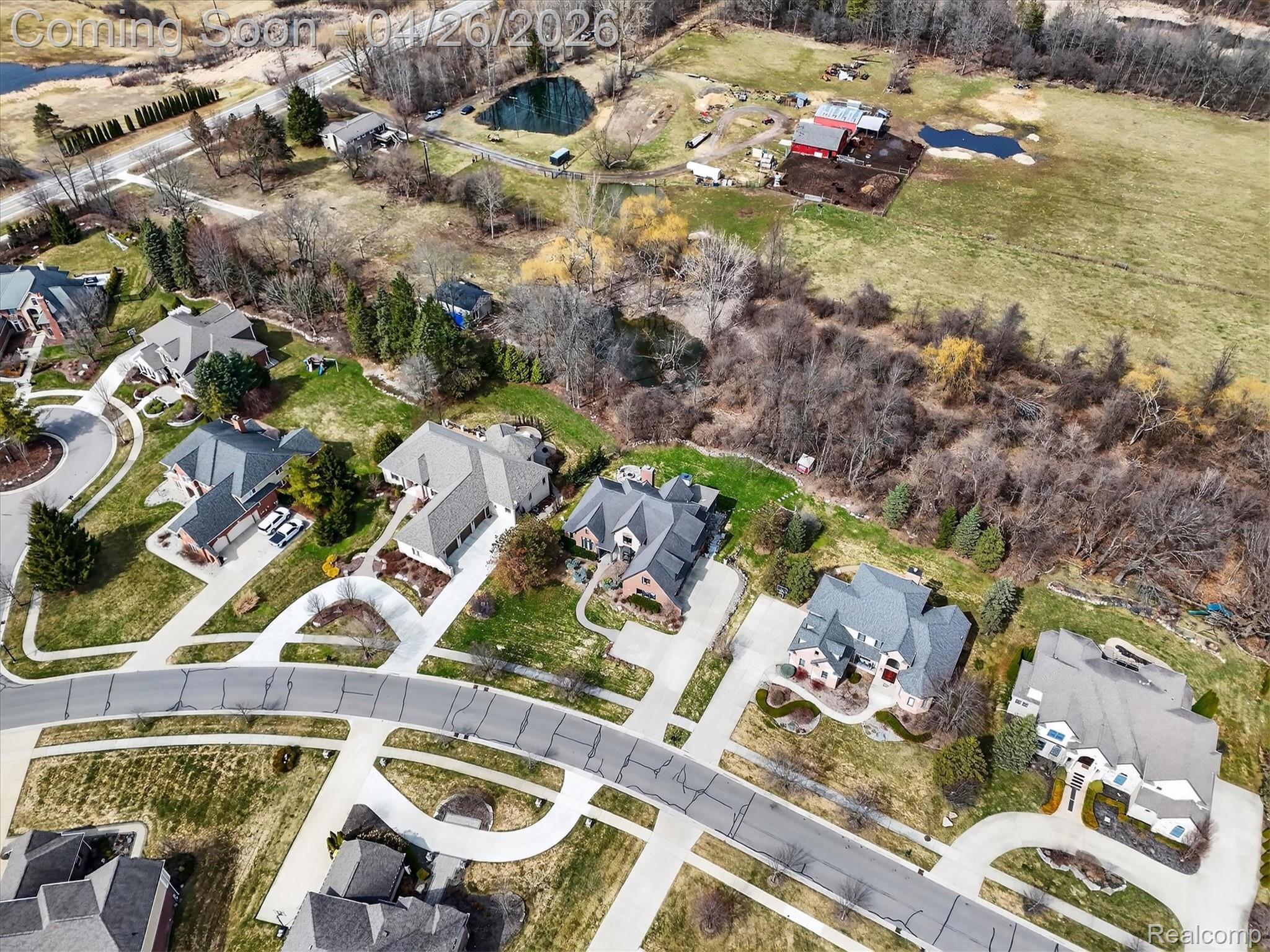 Clarkston, Michigan, 48348, United States, 5 Bedrooms Bedrooms, ,5 BathroomsBathrooms,Residential,Contingent,2041683