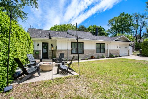 121 S Barker Street New Buffalo City MI 49117