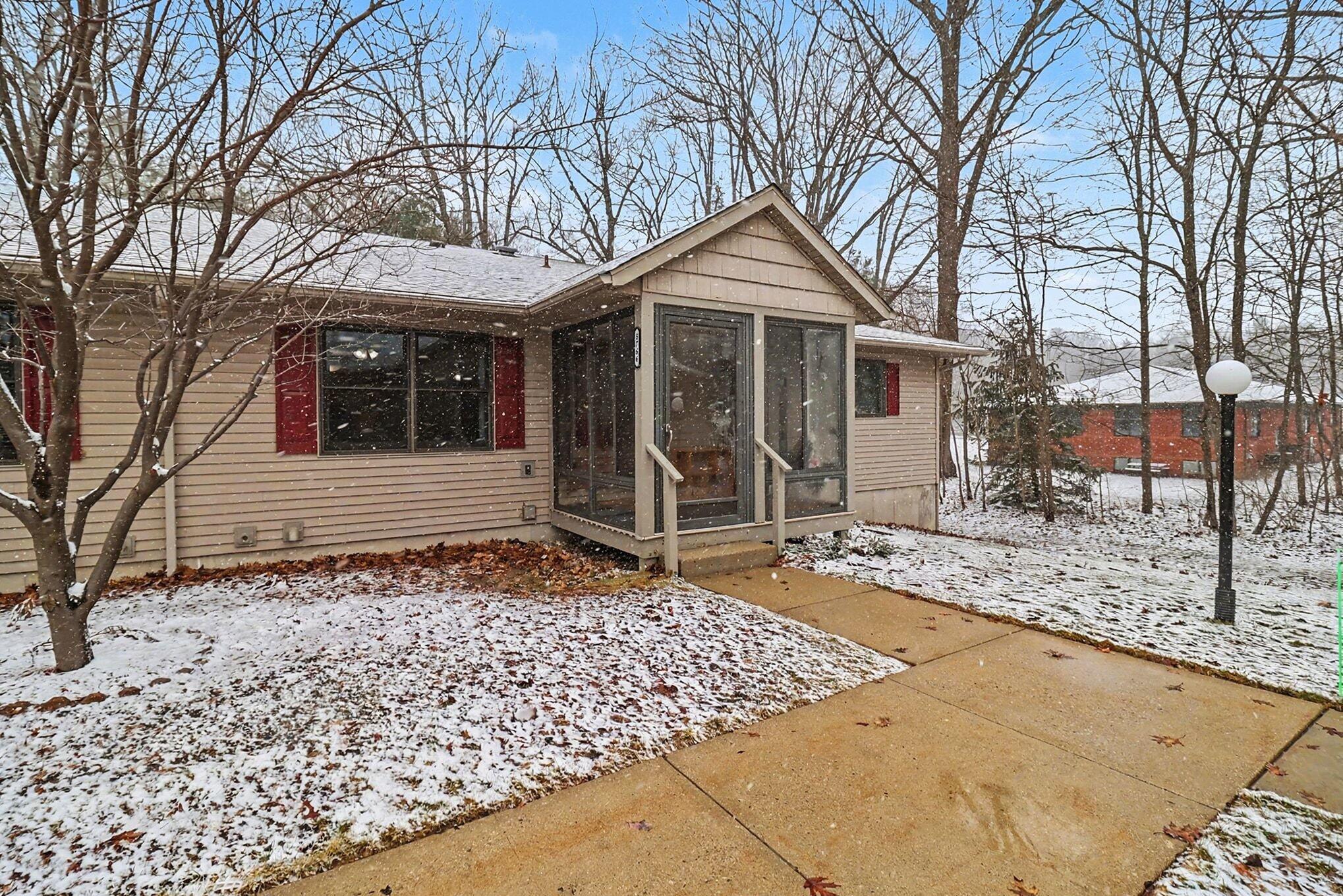 5766 W Brookwood Place