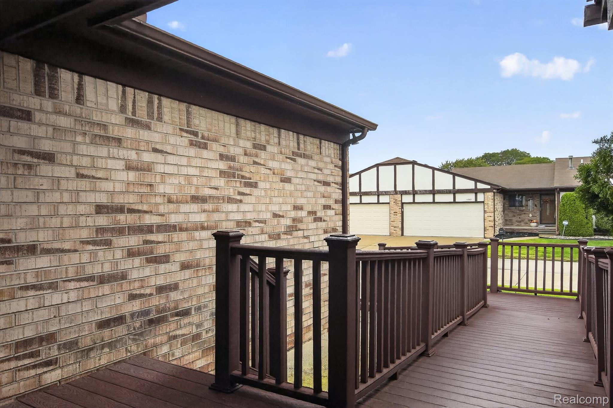 11762 Dorothy Lane