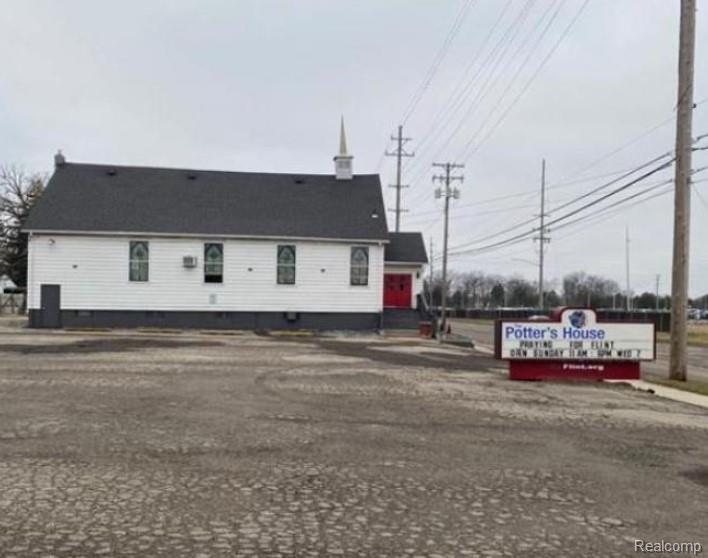 1386 E Hemphill Road