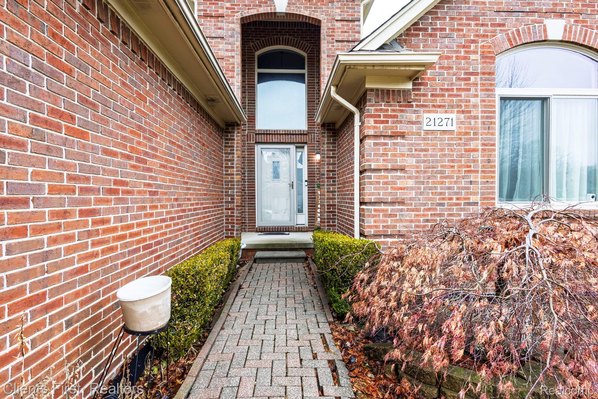 21271 Little River Boulevard