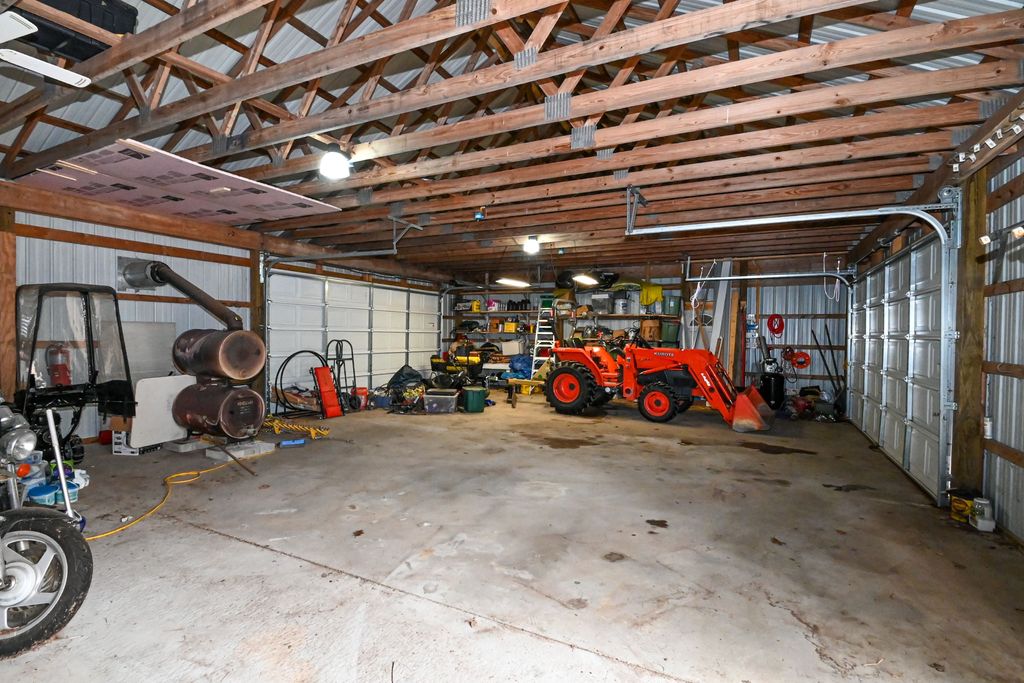 listing image 42