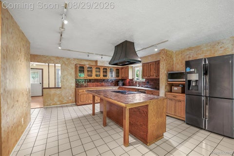 Tiny photo for 2877 Burgess Hill Drive, Waterford Charter Township, MI 48329 (MLS # 20261068846)