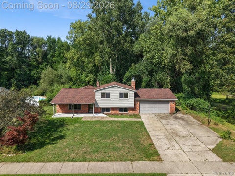 Tiny photo for 2877 Burgess Hill Drive, Waterford Charter Township, MI 48329 (MLS # 20261068846)
