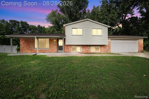 Tiny photo for 2877 Burgess Hill Drive, Waterford Charter Township, MI 48329 (MLS # 20261068846)