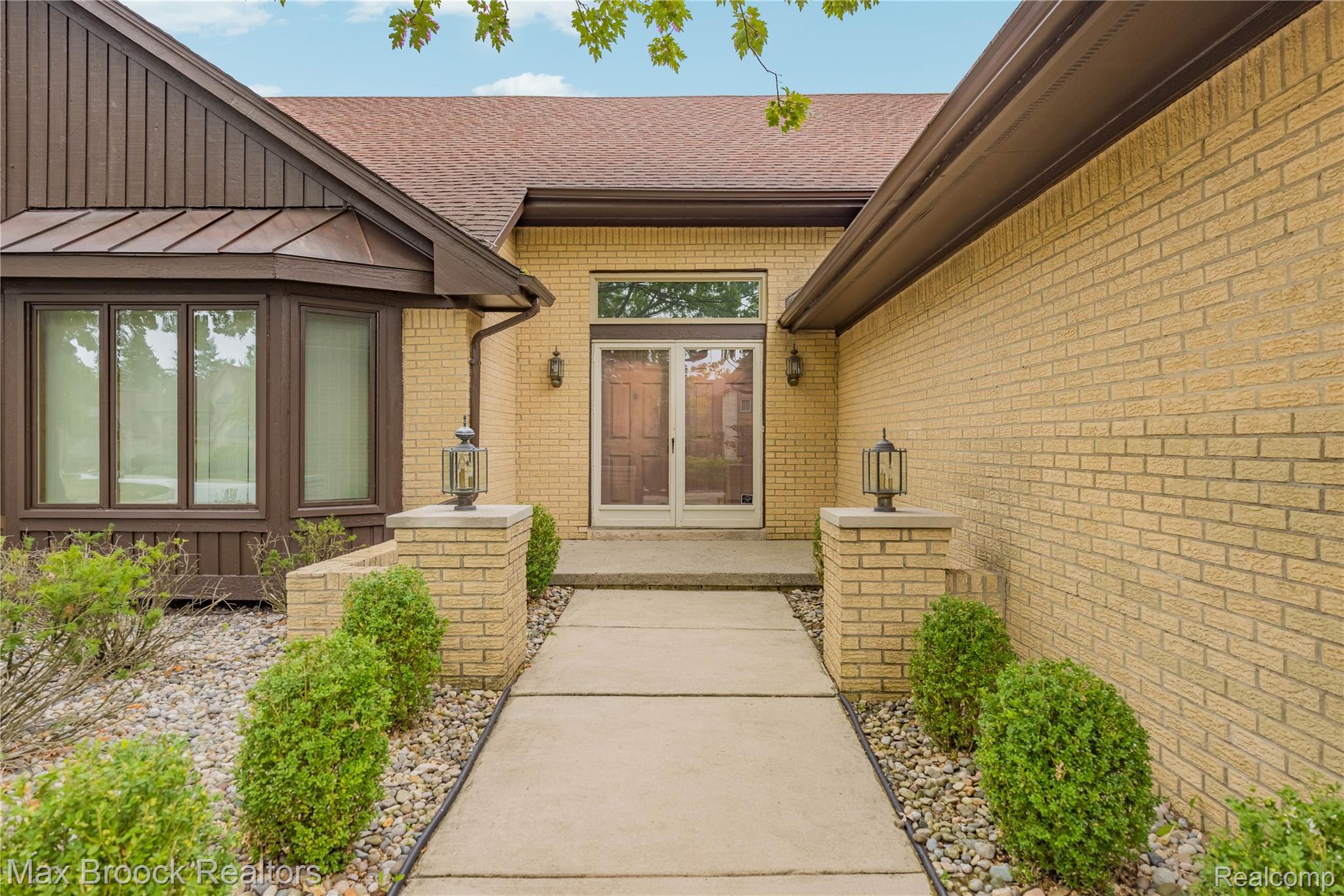 4418 Pinehurst Drive