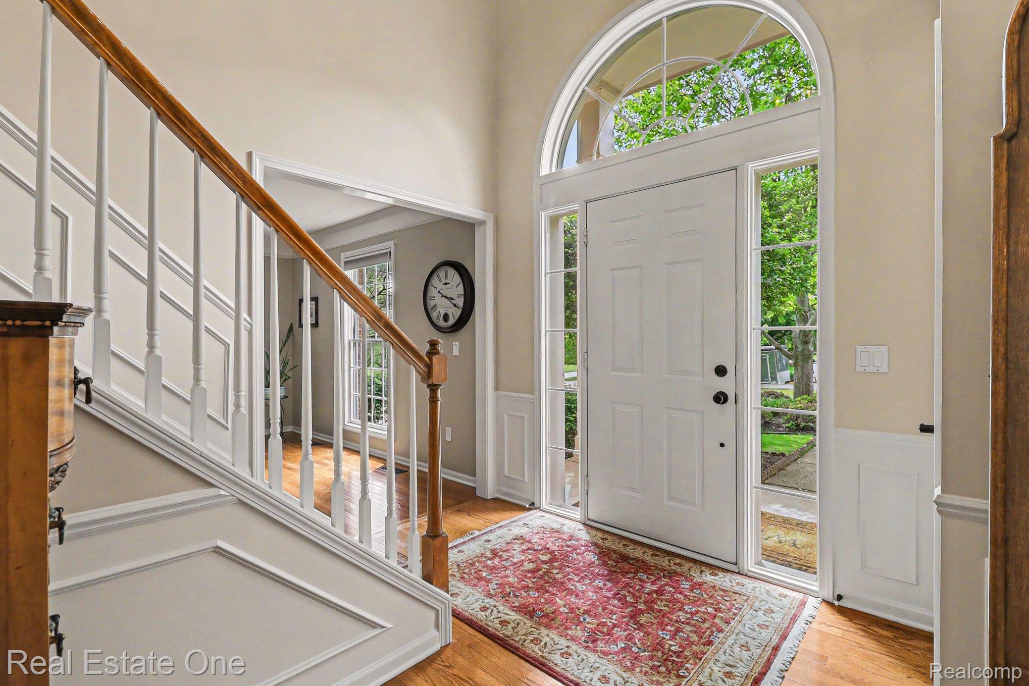 7355 Oakstone Drive