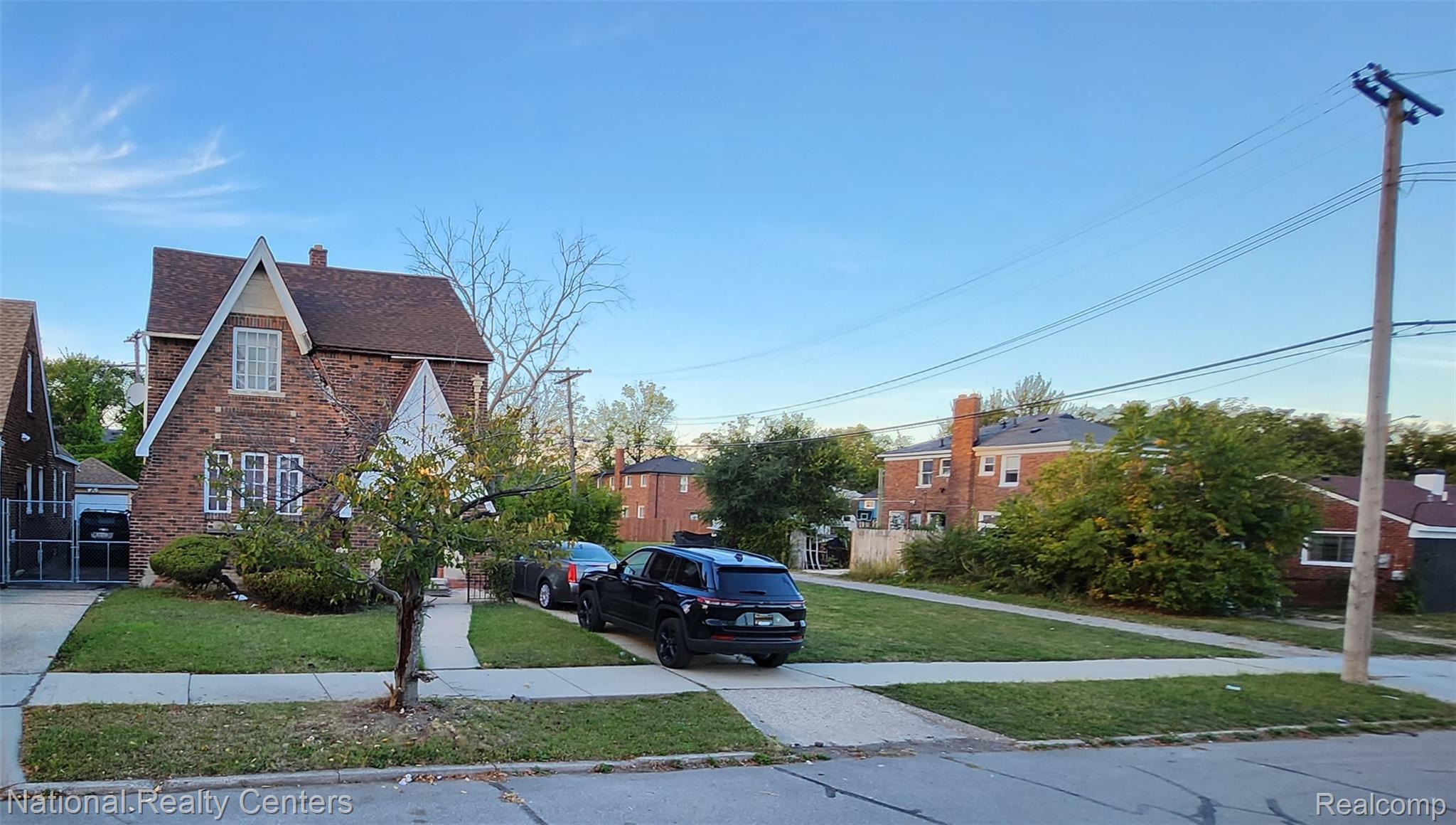 13634 Mecca Street